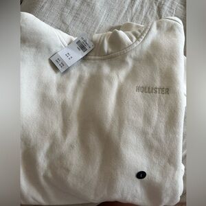 Hollister sweatshirt